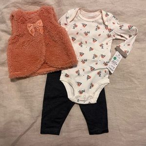 Adorable Winter Outfit- 3 month old, girls vest+ top+ jeans.